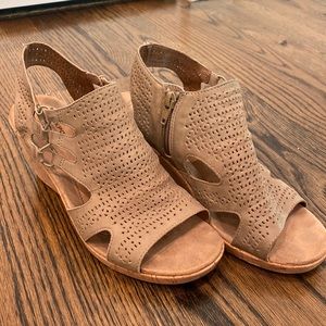Rockport wedge sandals